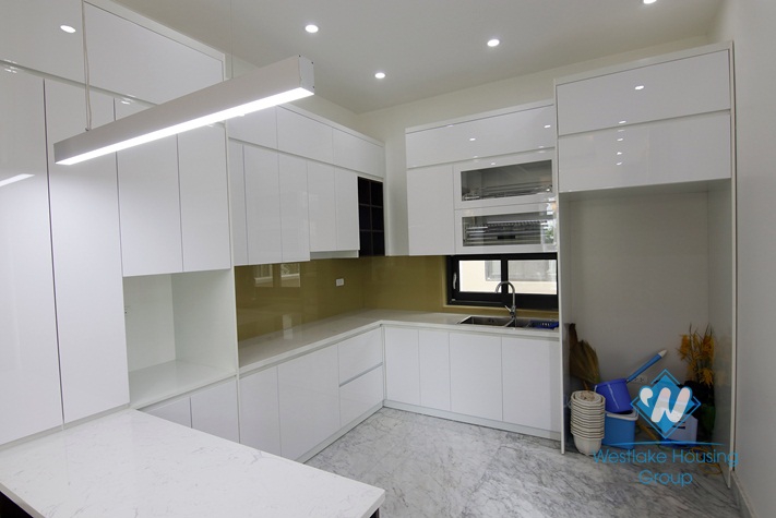 A brand new villa for rent in Starlake, Tay ho, Ha noi